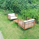 Sweet Kobylisy Apartman