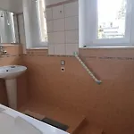 Sweet Kobylisy Apartman *