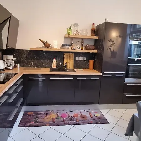 Sweet Kobylisy Apartmán *